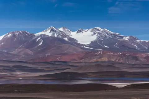 The Andes 4K Wallpaper · mountains · 3840×2560