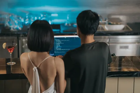 程式碼螢幕 4K桌布 · technology · 3840×2561