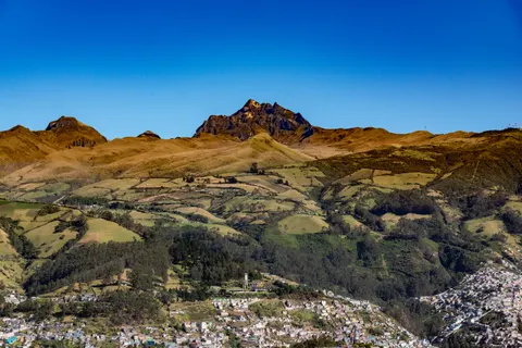The Andes 4K Wallpaper · mountains · 3840×2563