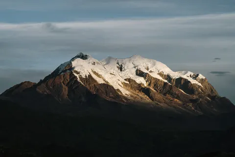 The Andes 4K Wallpaper · mountains · 3840×2560