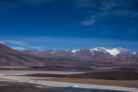 The Andes 4K Wallpaper · mountains · 3840×2560