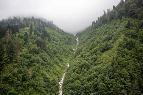 Foggy Valley 4K Wallpaper · mountains · 3840×2560