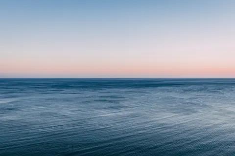Ocean Sunset 4K Wallpaper · ocean · 3840×2560