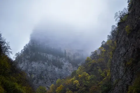 Foggy Valley 4K Wallpaper · mountains · 3840×2560