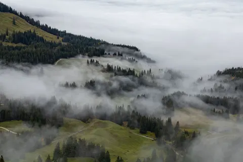 Foggy Valley 4K Wallpaper · mountains · 3840×2560