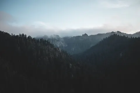 Foggy Valley 4K Wallpaper · mountains · 3840×2560