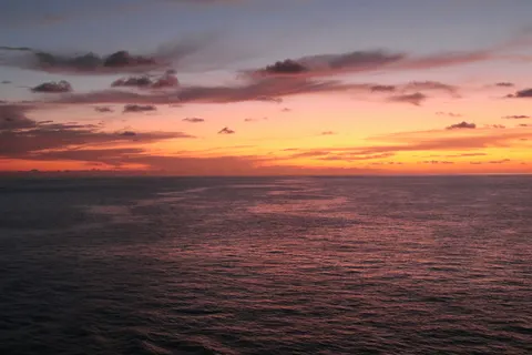 Sonnenuntergang am Meer 4K Hintergrundbild · ocean · 3840×2560