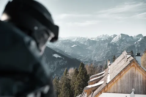 Mountain Cabin 4K Wallpaper · mountains · 3840×2563