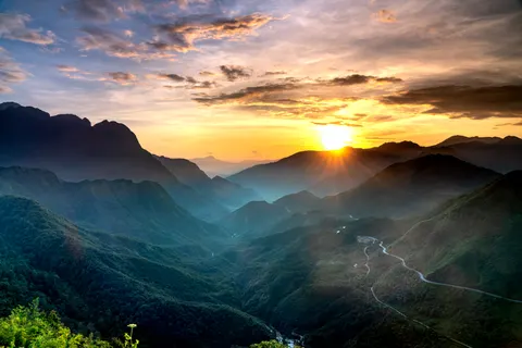 Mountain Panorama 4K Wallpaper · mountains · 3840×2561