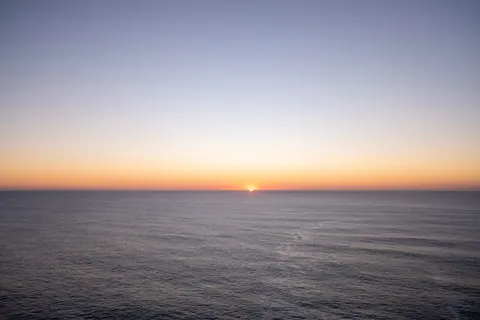 Sonnenuntergang am Meer 4K Hintergrundbild · ocean · 3840×2560
