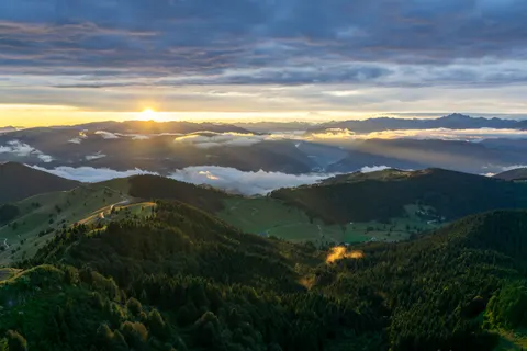 Mountain Panorama 4K Wallpaper · mountains · 3840×2560