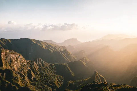 Mountain Panorama 4K Wallpaper · mountains · 3840×2560