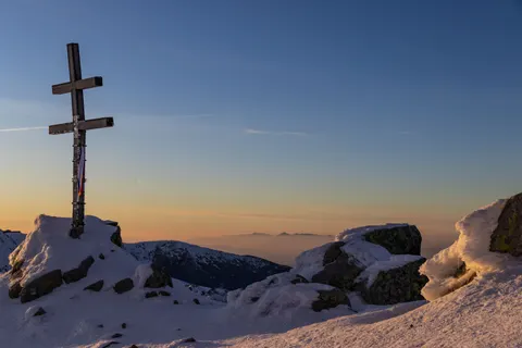 Mountain Panorama 4K Wallpaper · mountains · 3840×2560