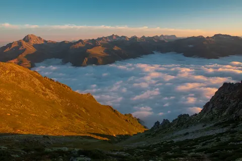 Mountain Panorama 4K Wallpaper · mountains · 3840×2560