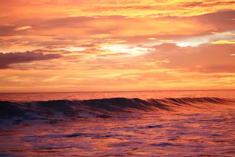 Ocean Sunset 4K Wallpaper · ocean · 3840×2560