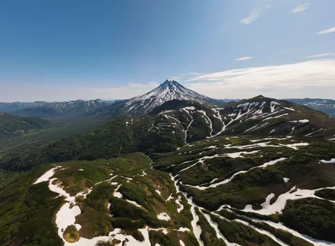 Snowy Volcano 4K Wallpaper · mountains · 3840×2826