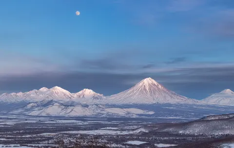 Snowy Volcano 4K Wallpaper · mountains · 3840×2422