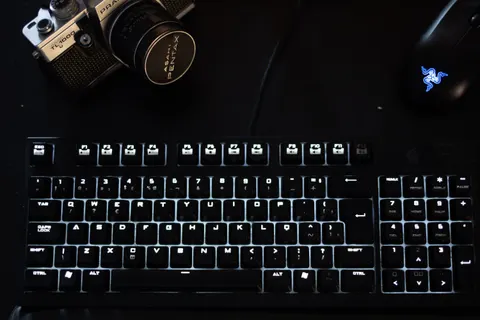 RGB Keyboard 4K Wallpaper · technology · 3840×2560