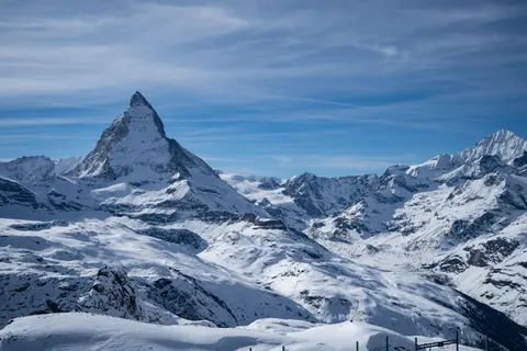 والپیپر کوهستان با کیفیت 4K · mountains · 3840×2560