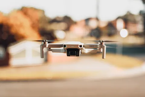 Wallpaper Drone 4K · technology · 3840×2561