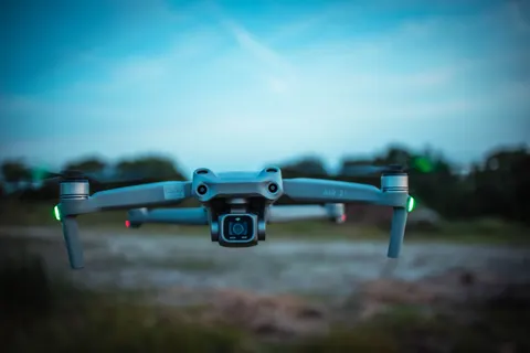 Tapeta Dron 4K · technology · 3840×2560