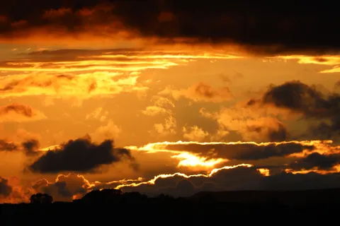 सुनहरा सूर्यास्त 4K वॉलपेपर · sunset · 3840×2560