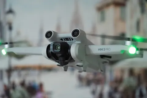 خلفية طائرة مسيّرة بدقة 4K · technology · 3840×2560