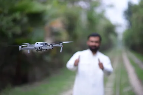 والپیپر پهپاد با کیفیت 4K · technology · 3840×2563