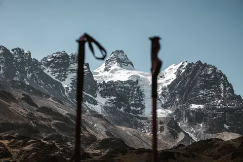 والپیپر کوهستان با کیفیت 4K · mountains · 3840×2560