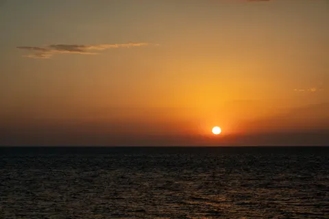 Sfondo Tramonto sull'Oceano 4K · ocean · 3840×2560