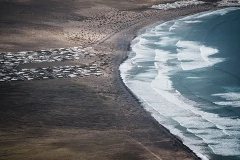 والپیپر خط ساحلی هوایی با کیفیت 4K · aerial · 3840×2560