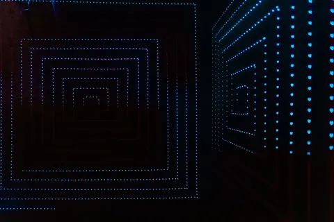 發光電路 4K桌布 · technology · 3840×2560