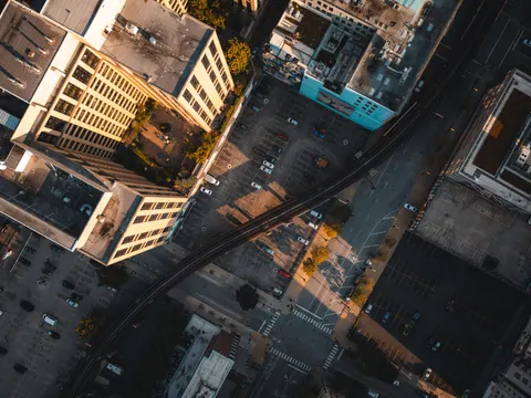 والپیپر نمای هوایی شهر با کیفیت 4K · aerial · 3840×2880