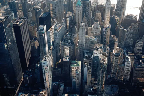 항공뷰 도시 4K 배경화면 · aerial · 3840×2560