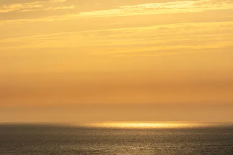 Papel de parede Pôr do Sol no Oceano 4K · ocean · 3840×2560