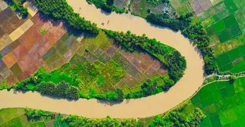 Aerial River 4K Wallpaper · aerial · 3840×1983