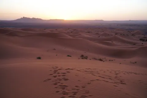 والپیپر تپه‌های شنی هوایی با کیفیت 4K · aerial · 3840×2560
