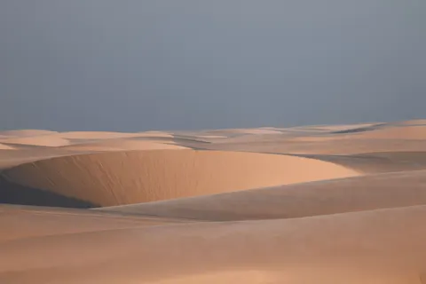 Tapeta Wydmy z lotu ptaka 4K · aerial · 3840×2560