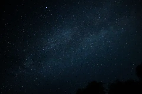 Fond d'écran Ciel étoilé et Voie lactée 4K · space · 3840×2560