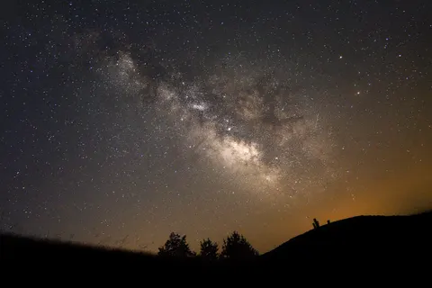 Milky Way Night Sky 4K Wallpaper · space · 3840×2557
