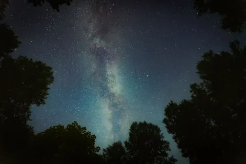 Milky Way Night Sky 4K Wallpaper · space · 3840×2560