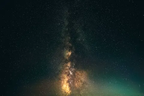 Milky Way Night Sky 4K Wallpaper · space · 3840×2556
