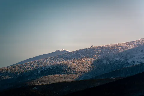 Mountain Panorama 4K Wallpaper · mountains · 3840×2560