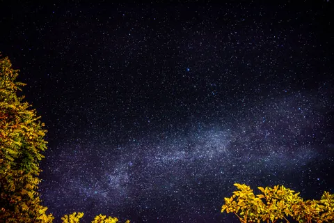 Milky Way Night Sky 4K Wallpaper · space · 3840×2560
