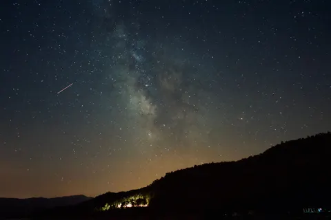 Milky Way Night Sky 4K Wallpaper · space · 3840×2560