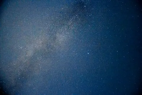 Milky Way Night Sky 4K Wallpaper · space · 3840×2560