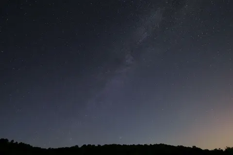 Milky Way Galaxy 4K Wallpaper · space · 3840×2560