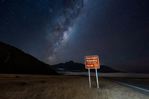 Milky Way Galaxy 4K Wallpaper · space · 3840×2560