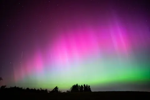Northern Lights 4K Wallpaper · space · 3840×2560