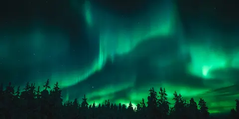 Northern Lights 4K Wallpaper · space · 3840×1920